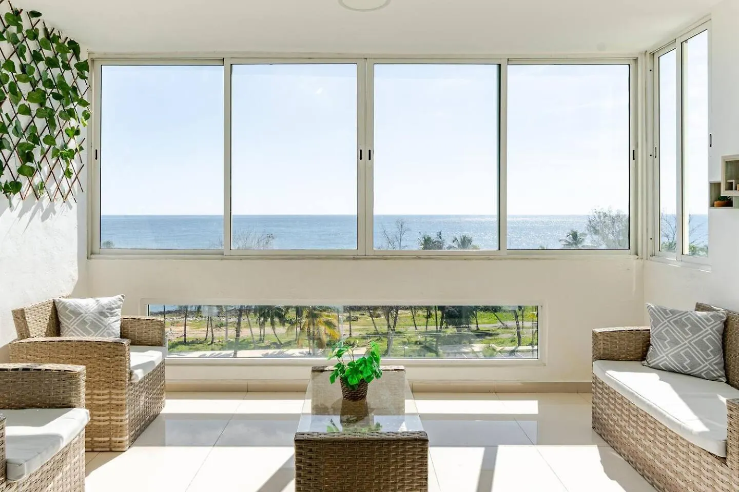 Luxury Ocean View Condo In Santo Domingo La Francia